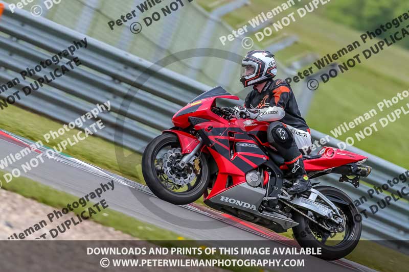 Castle Combe 2019;PJ Motorsport Photography 2019;donington no limits trackday;donington park photographs;donington trackday photographs;no limits trackdays;peter wileman photography;trackday digital images;trackday photos